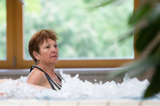 keeping seniors safe in hot hubs keeping seniors safe in hot hubs