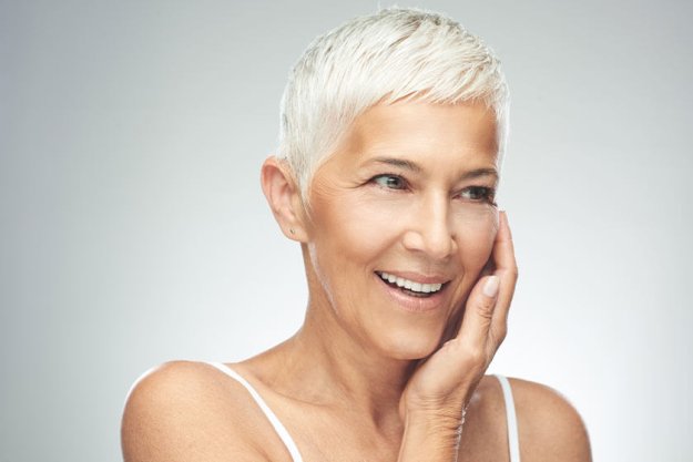 tips to grow out your gray hair