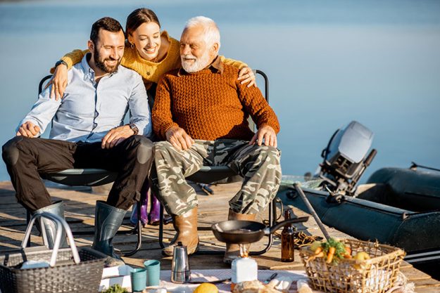 keeping in touch with family and friends in your 60s img