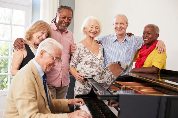 activities your loved one can enjoy in assisted living img