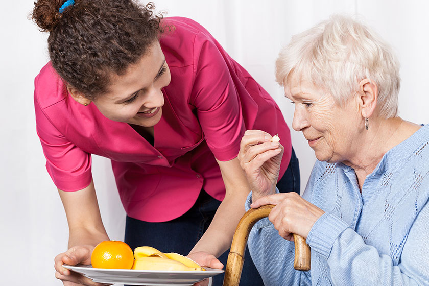 how assisted living homes in norcross ga can make mealtimes easier and health img
