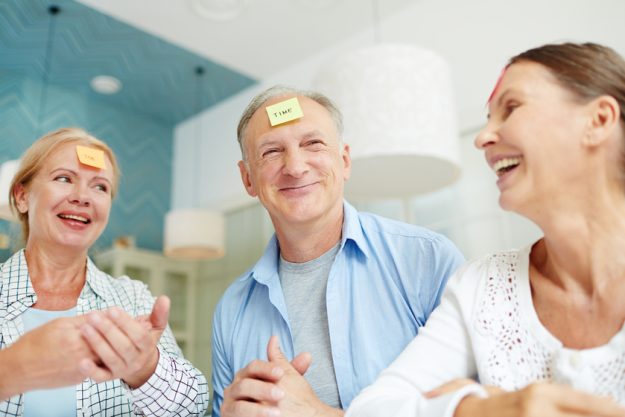 how seniors with alzheimers disease can make friends in a memory care community in simpsonville sc