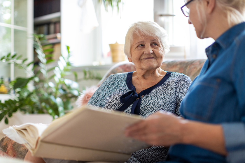 15 fun activities to keep alzheimers patients active in memory care
