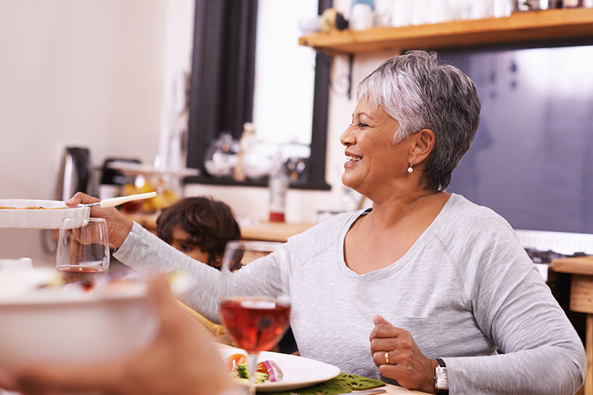 theres nothing home cooked meal happy senior woman sharing meal 