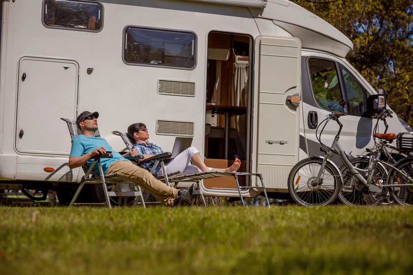 a guide to selecting the best travel trailer for seniors img