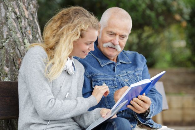 breaking the communication barriers to the residents in memory care centers in greenville sc img breaking the communication barriers to the residents in memory care centers in greenville sc img