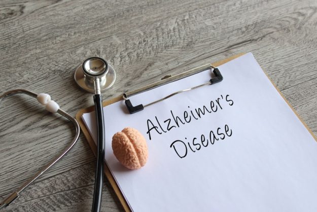 managing the middle stage of alzheimers a guide for caregivers img