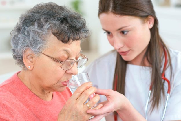 the link between hydration and cognitive function in seniors img