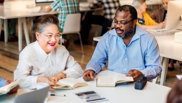 the reasons why sharing knowledge can be beneficial for seniors img the reasons why sharing knowledge can be beneficial for seniors img