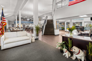 Epps Bridge 002 Lobby