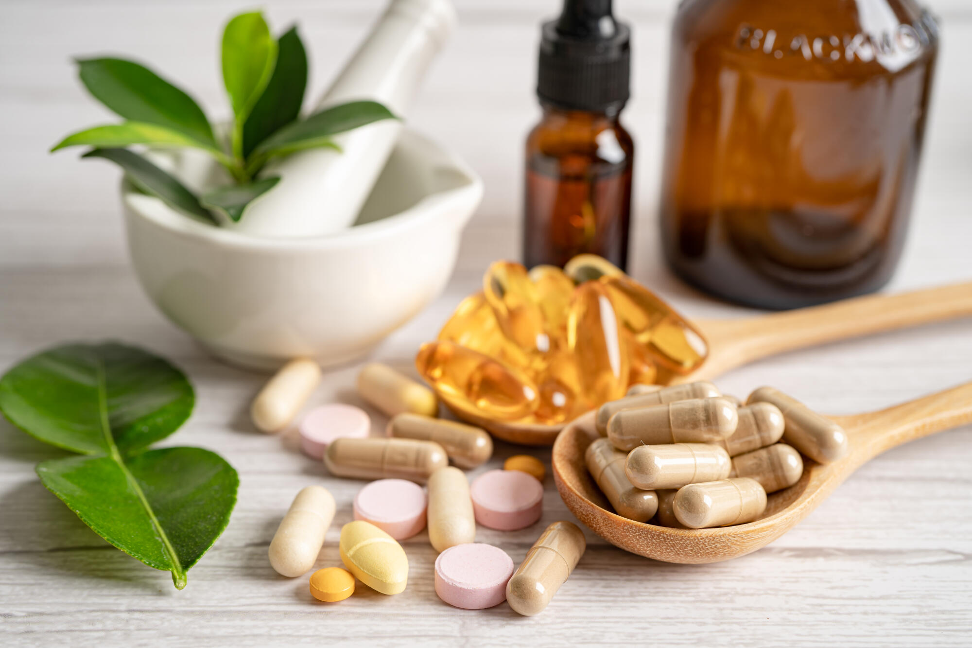 Alternative medicine herbal organic capsule with vitamin E omega