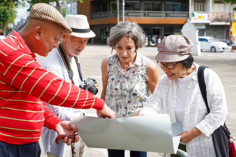 Group of senior tourist are lo